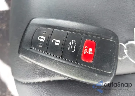 2022 Toyota Rav4 Hybrid Xle Premium from USA, damaged, VIN JTMB6RFV8ND067833